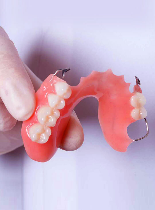 dentures-in-St Helena